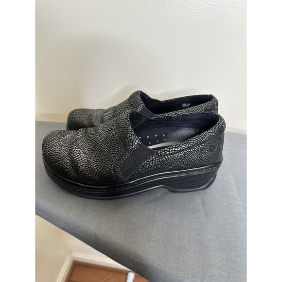 Kloggs Portland Closed Back Clog Shadow Mosaic Size 9 MSRP $119.95 Work Nurse - Picture 3 of 12